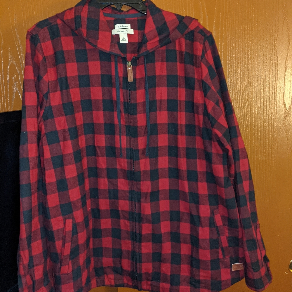 Flannel - Picture 2 of 4